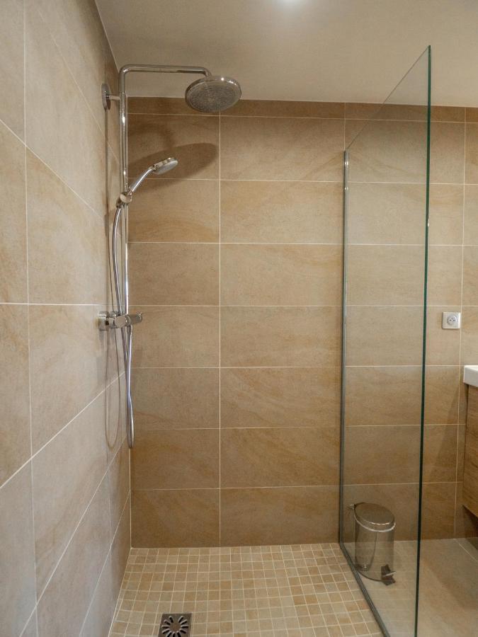 Charmant Appartement Spacieux Pour 6P Vue Mer Vieil Antibes Exterior photo